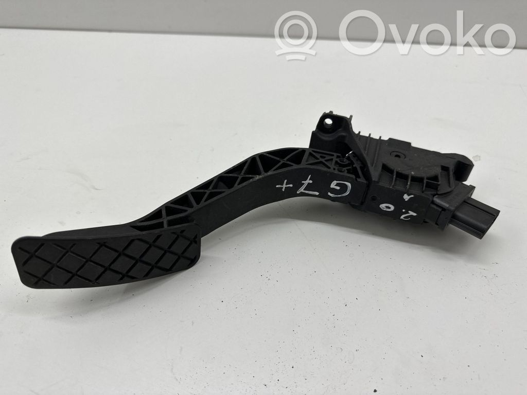 Volkswagen Golf VII Accelerator throttle pedal 