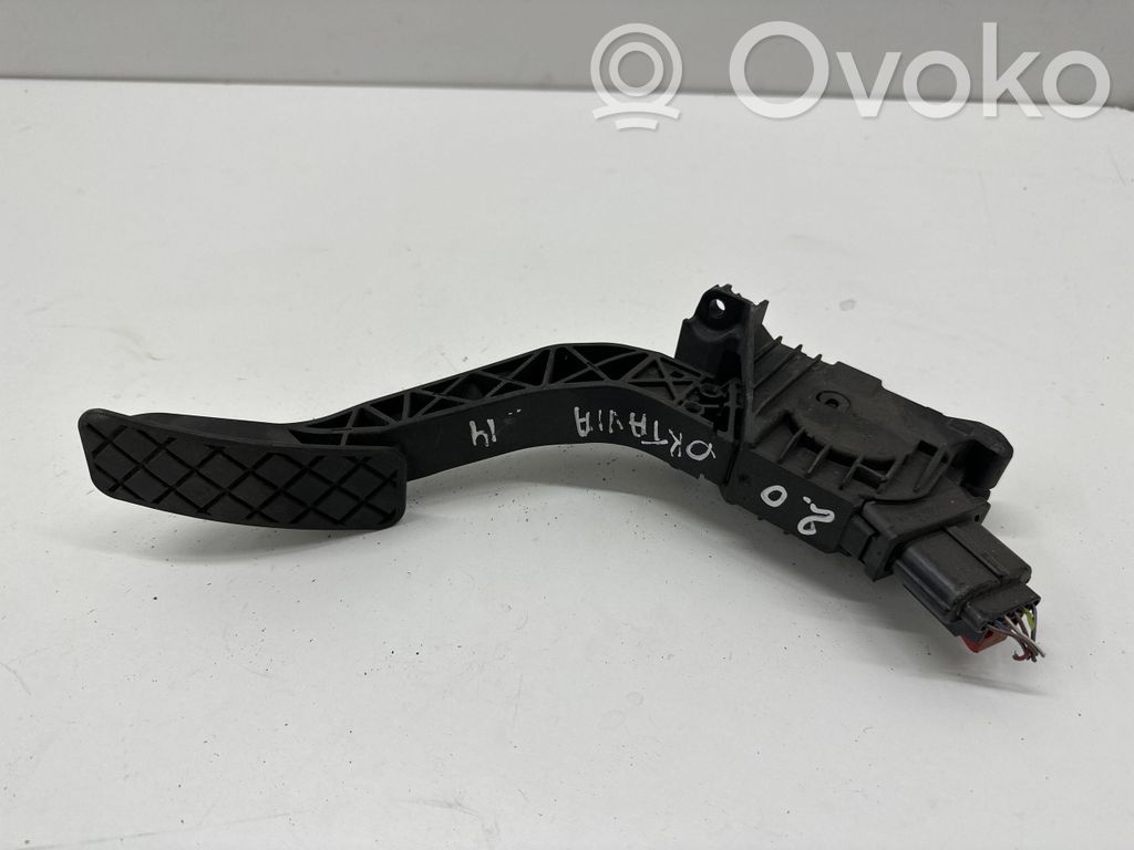 Skoda Octavia Mk3 (5E) Accelerator throttle pedal 