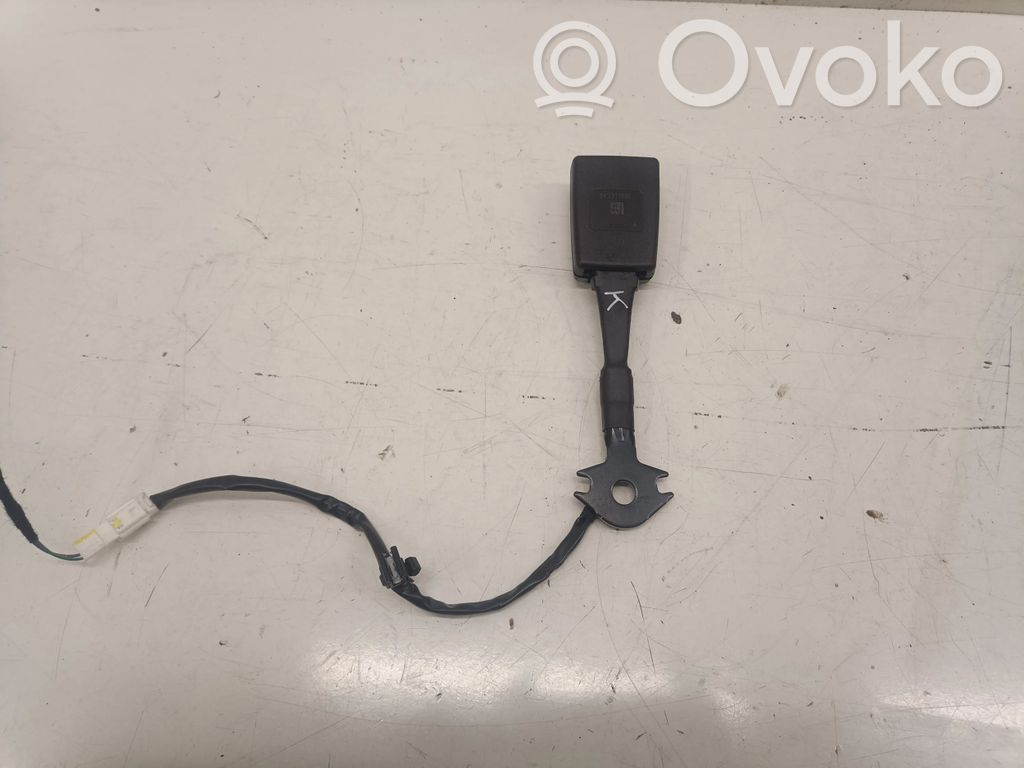 Nissan Qashqai J12 Klamra przedniego pasa bezpieczeństwa 