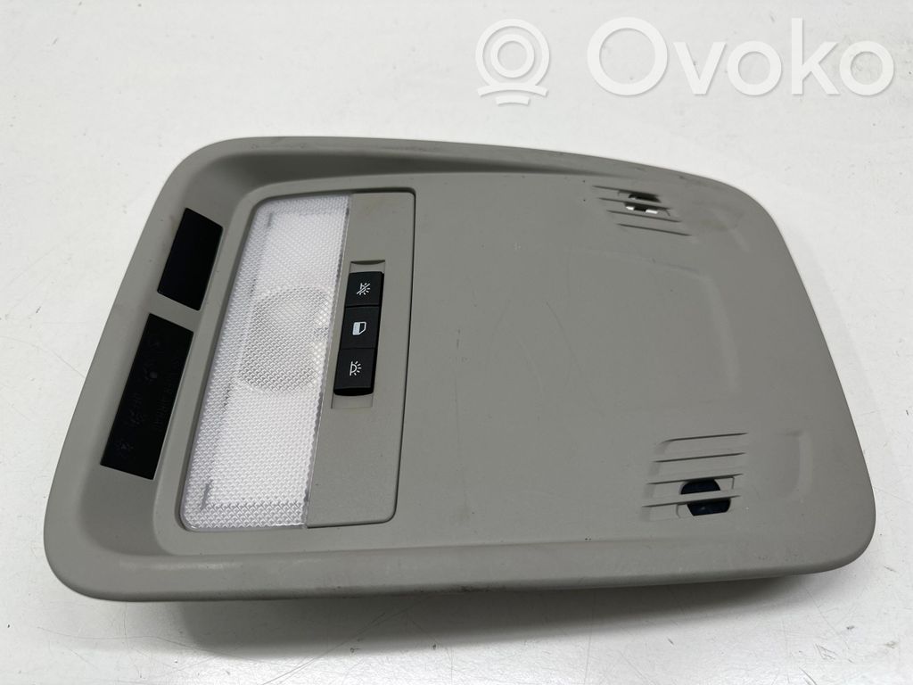 Opel Astra K Luz del asiento delantero 