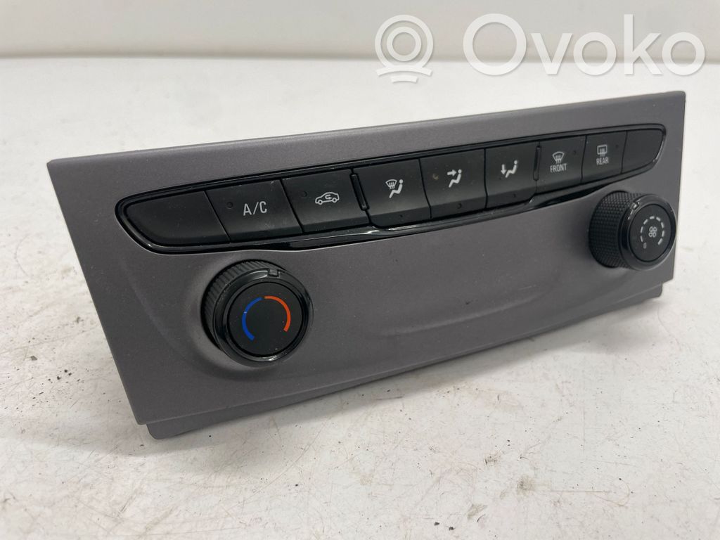 Opel Astra K Climate control unit 