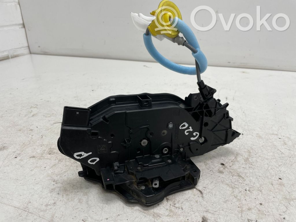 BMW 3 G20 G21 Priekšpusē slēdzene 
