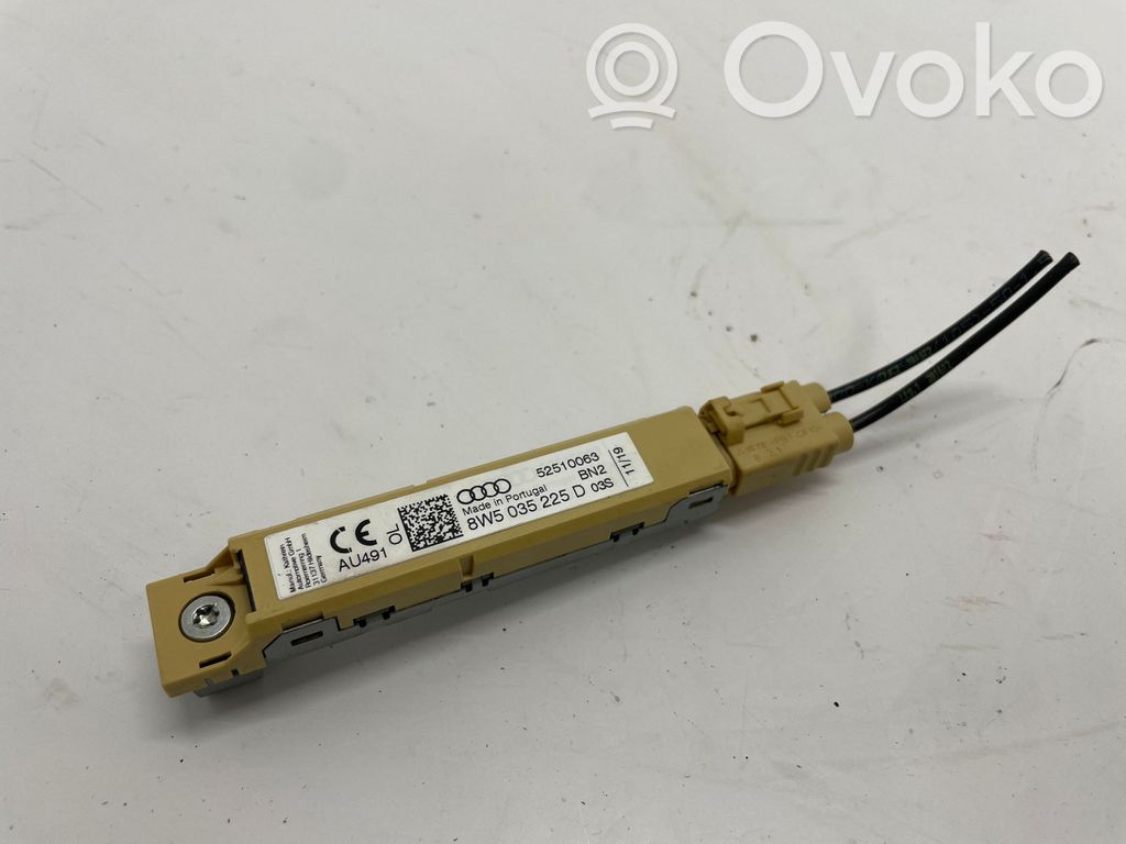Audi A4 S4 B9 Aerial antenna amplifier 
