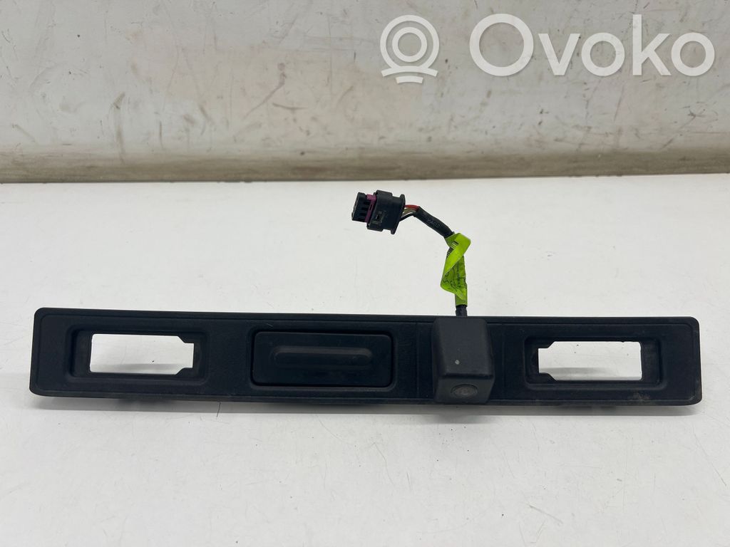 Opel Mokka B Tailgate handle with camera 