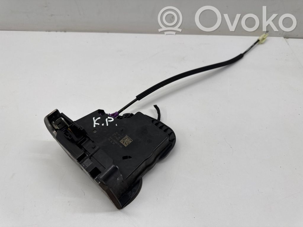Opel Insignia B Front door lock 