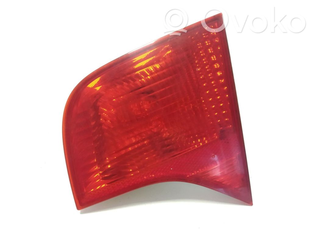 Lampy tylnej klapy bagażnika   96503802,965294