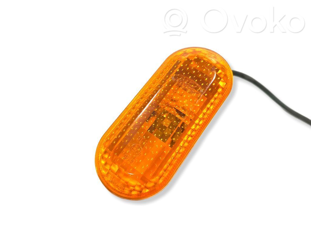 Ford Fiesta Front fender indicator light 