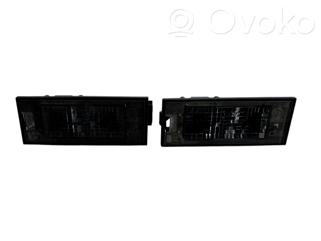 Renault Clio III Number plate light 