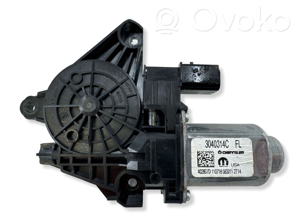 Silnik regulatora szyby drzwi przednich   3040314C,0830112114,402807D