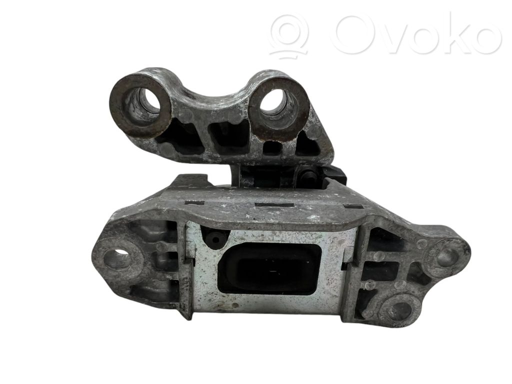 Jeep Renegade Engine mount bracket 