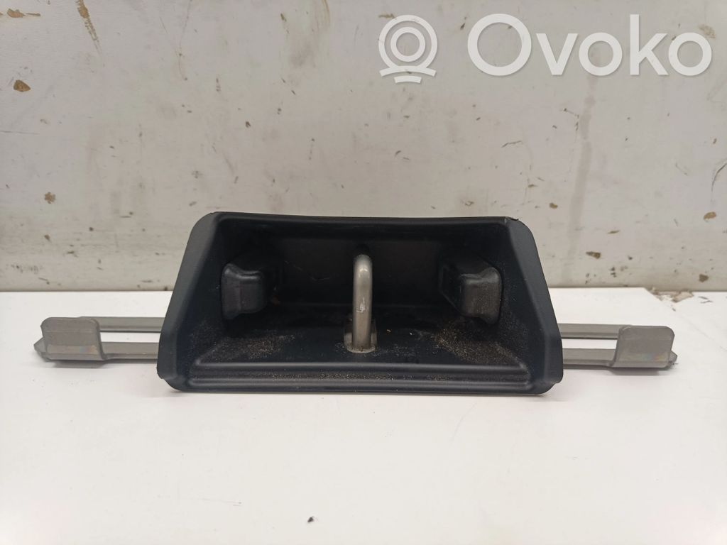 Polestar 2 Trunk lock loop 