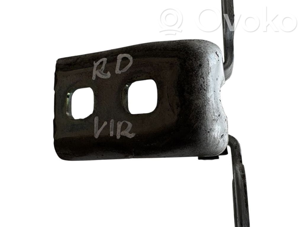 Renault Clio III Front door upper hinge 
