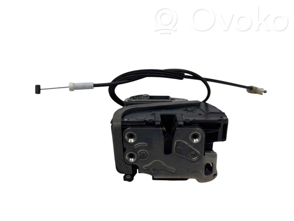 Opel Astra K Front door lock 