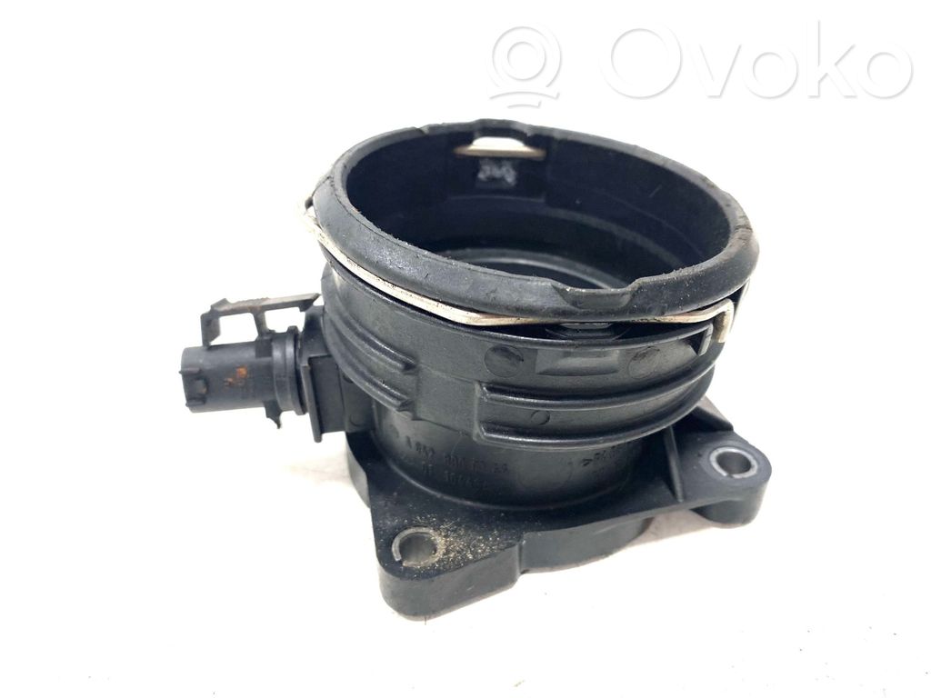 Mercedes-Benz E W211 Intercooler pipe mounting bracket 
