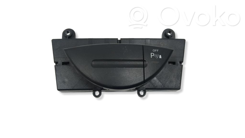 Mercedes-Benz E W211 Parking (PDC) sensor switch 