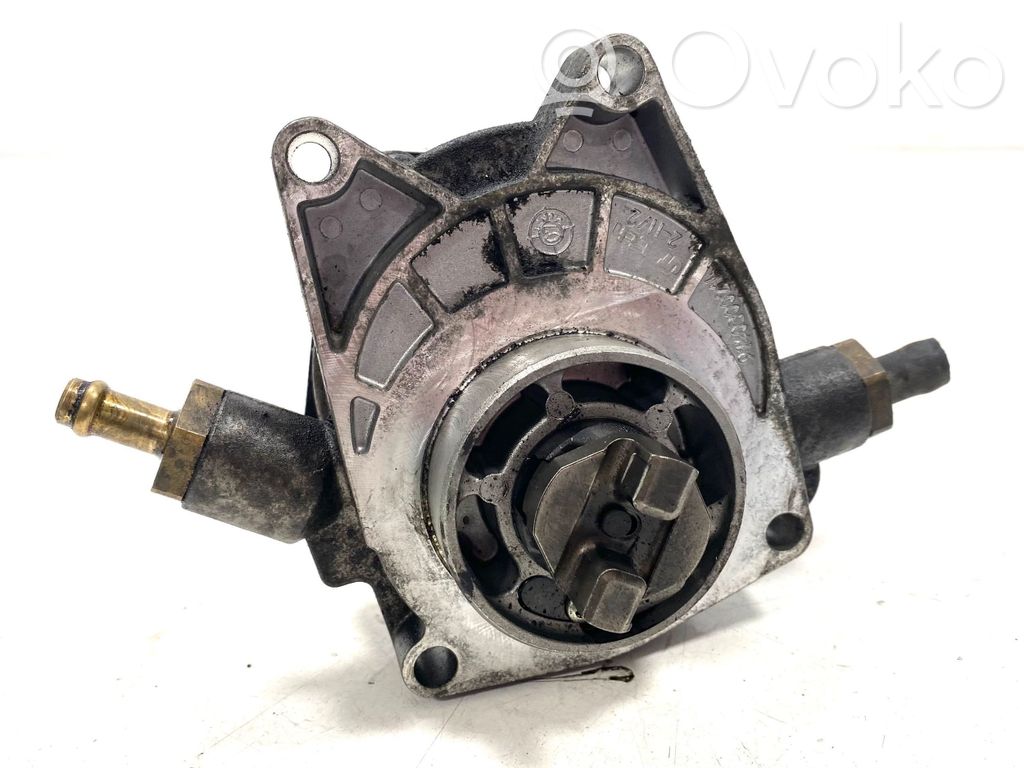 Chevrolet Captiva Vacuum pump 