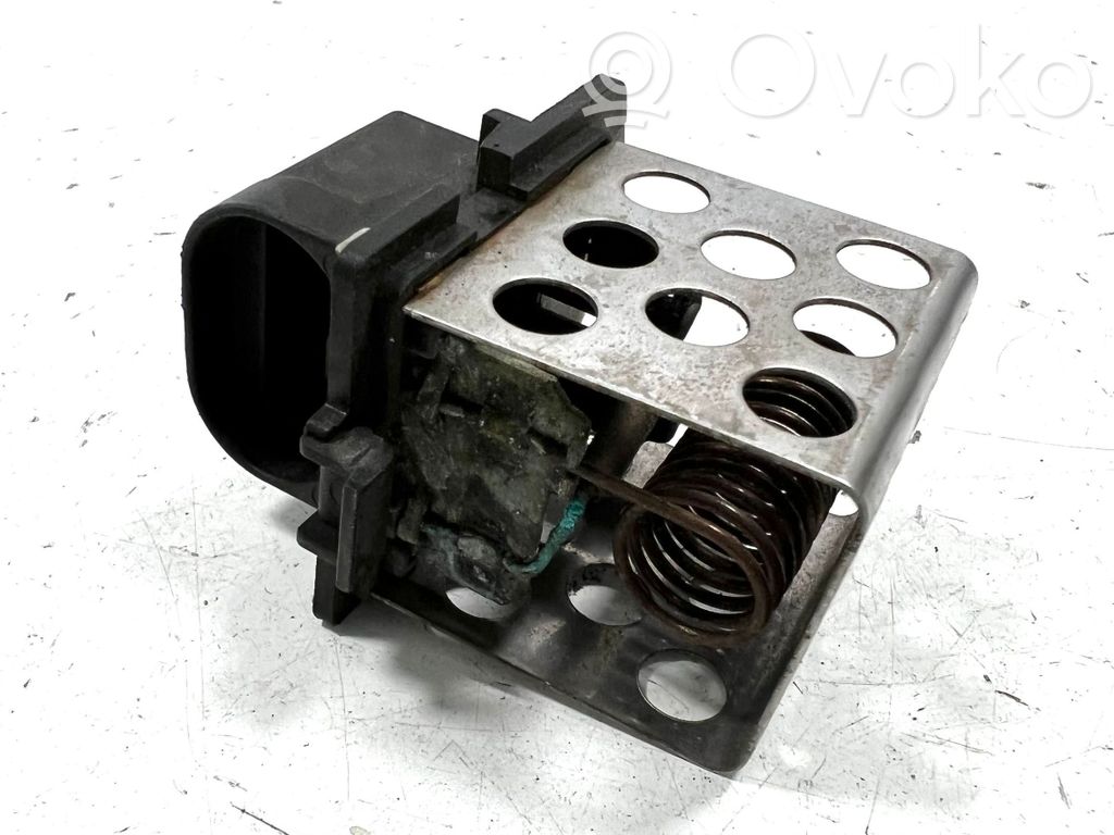 Renault Clio III Heater blower motor/fan resistor 