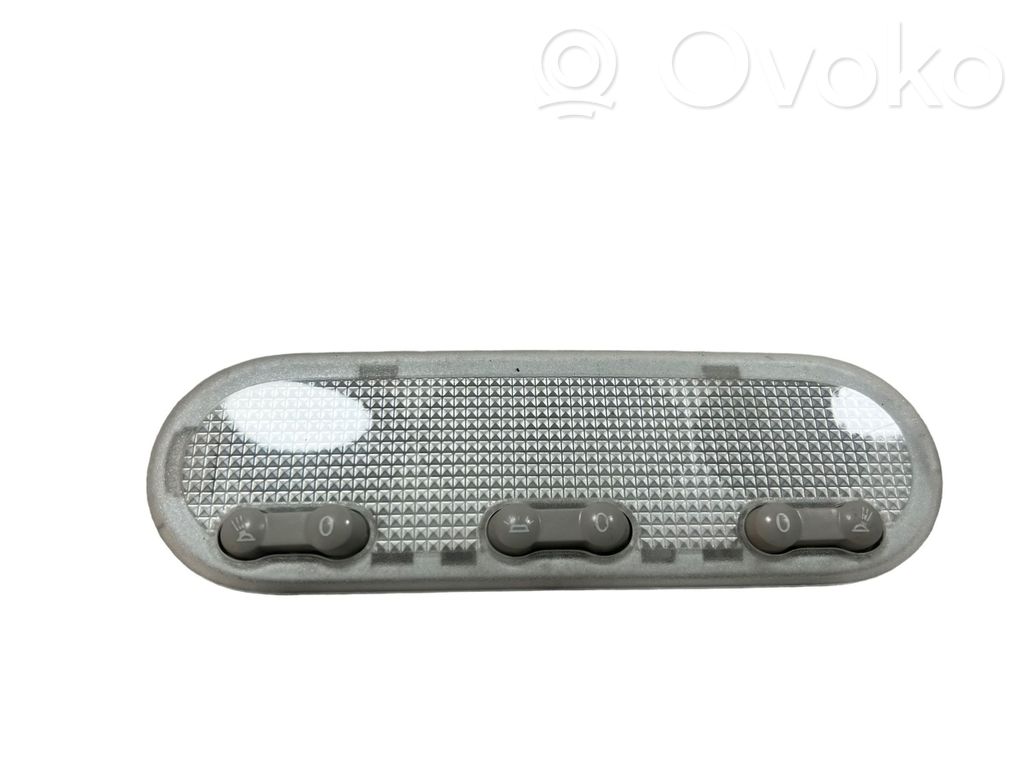 Nissan Qashqai Front seat light 