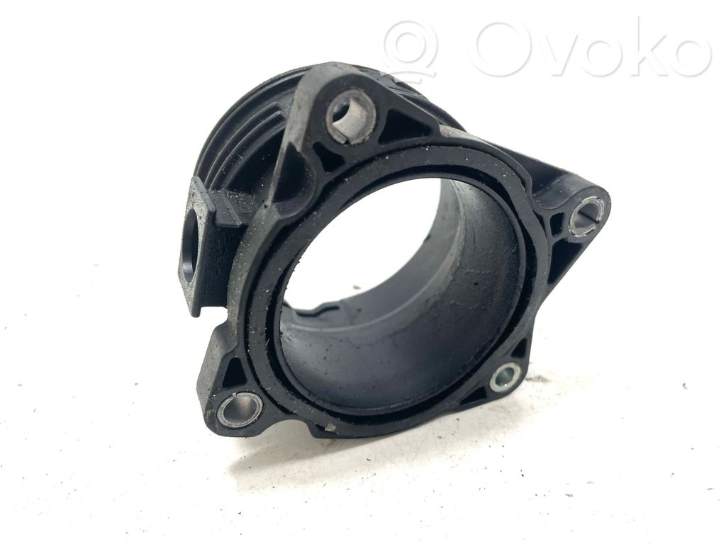 Mercedes-Benz ML W164 Intercooler pipe mounting bracket 