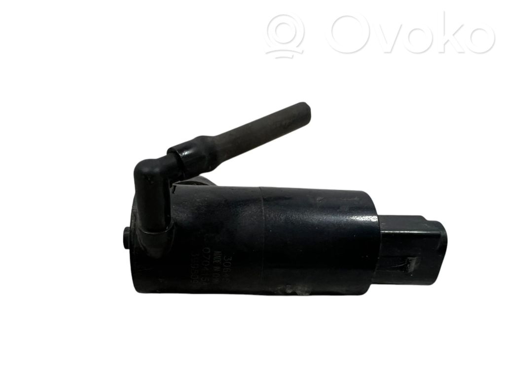 Suzuki SX4 Windscreen/windshield washer pump 