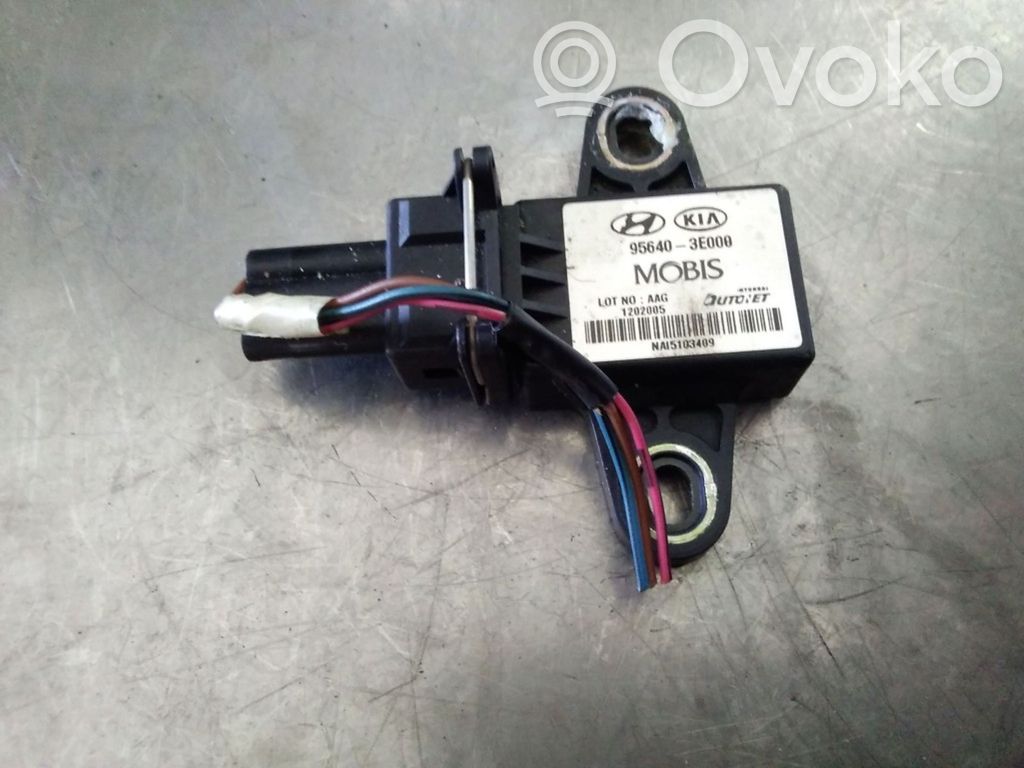 KIA Sorento ESP acceleration yaw rate sensor 