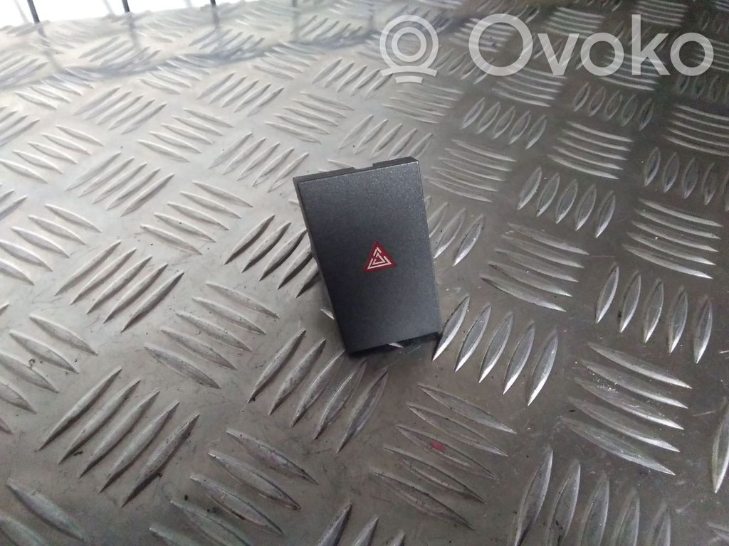 Opel Vectra C Hazard light switch 