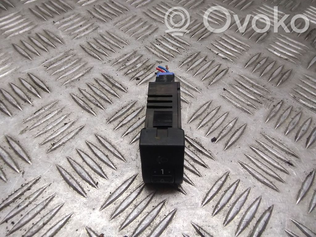 Mazda 3 I Headlight level height control switch 