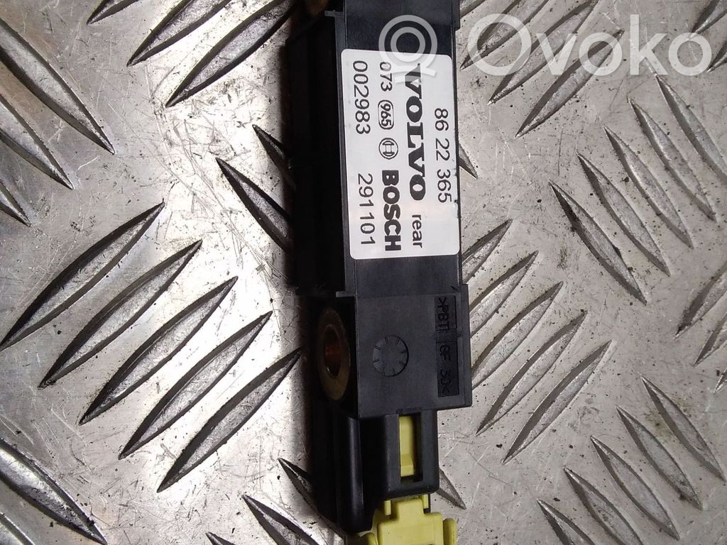 Volvo V70 Датчик удара надувных подушек 