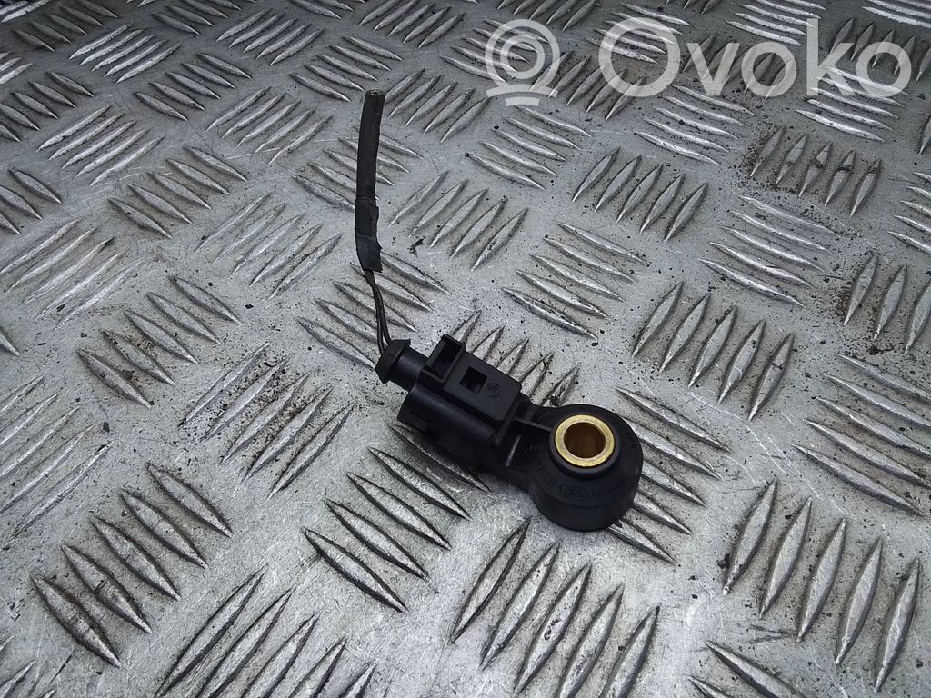 Volkswagen Golf Cross Detonation knock sensor 