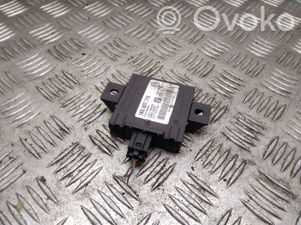 Audi A3 S3 8P Alarm control unit/module 