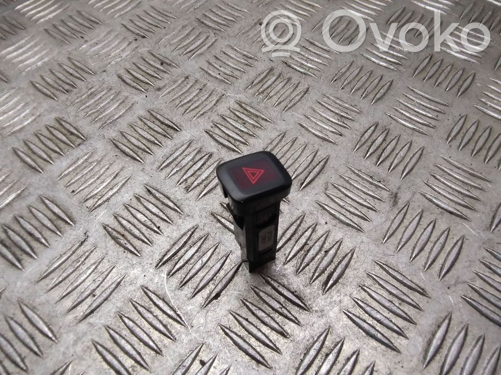 Volvo V60 Hazard light switch 