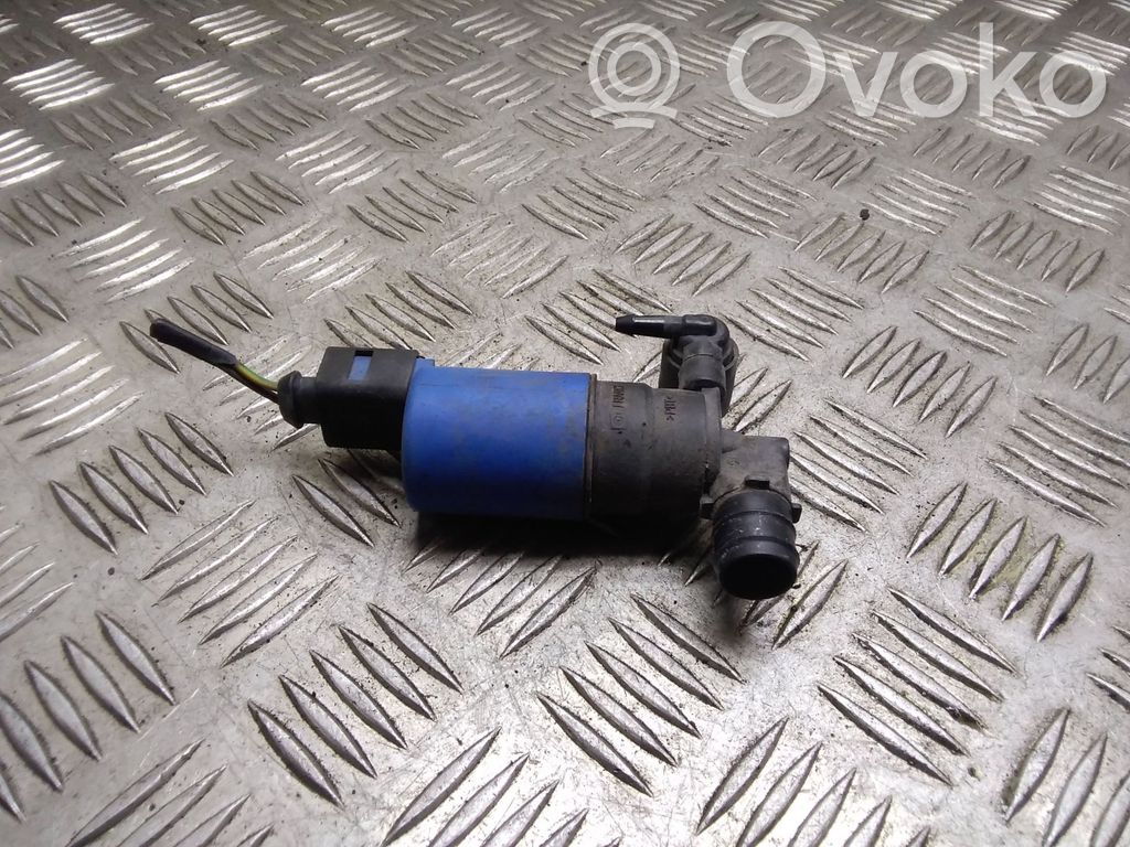 Volvo V60 Headlight washer pump 