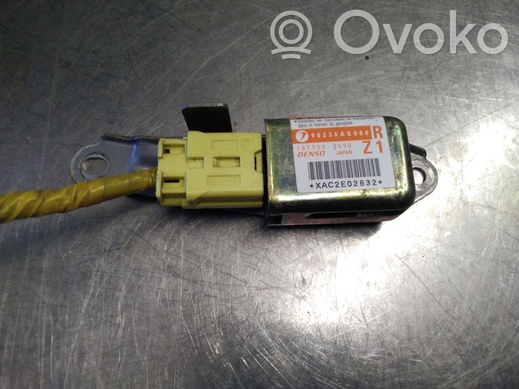 Subaru Legacy Airbagsensor Crashsensor Drucksensor 