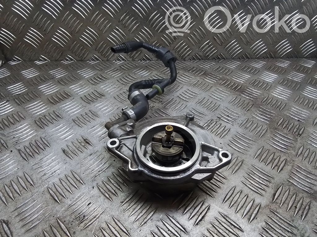 Audi Q7 4L Siurblys vakuumo 