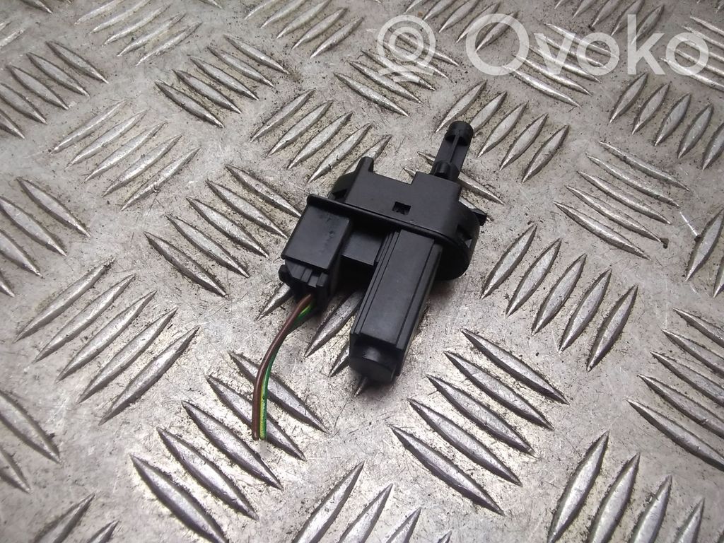 Volvo C30 Clutch pedal sensor 