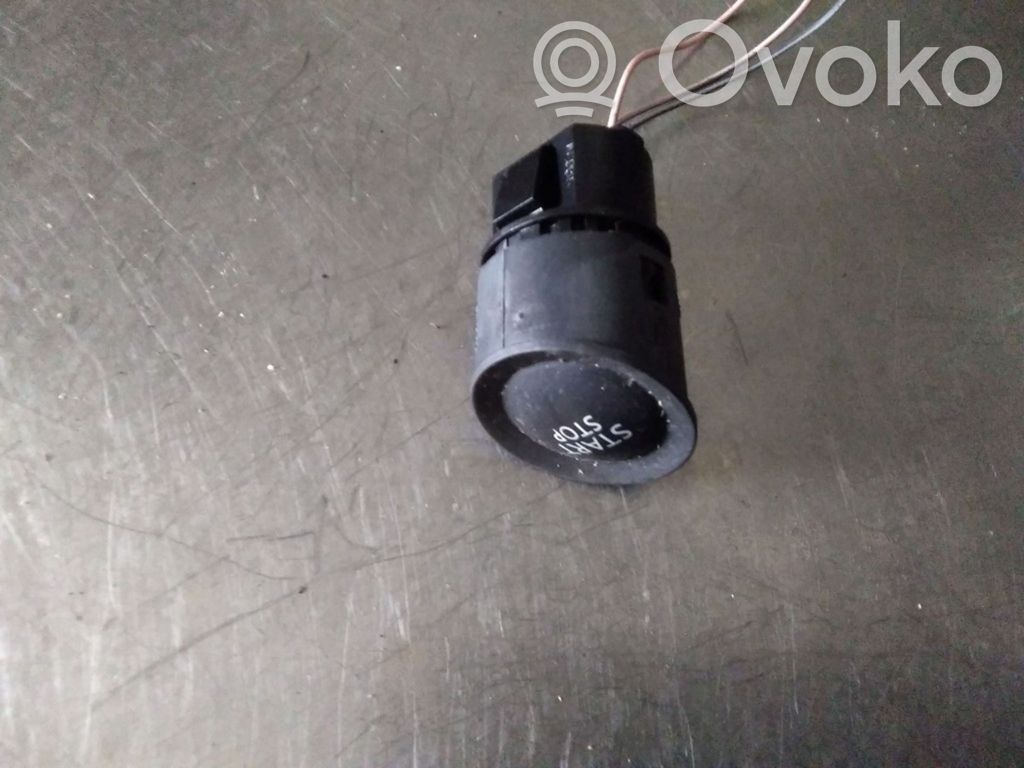 Renault Megane II Engine start stop button switch 