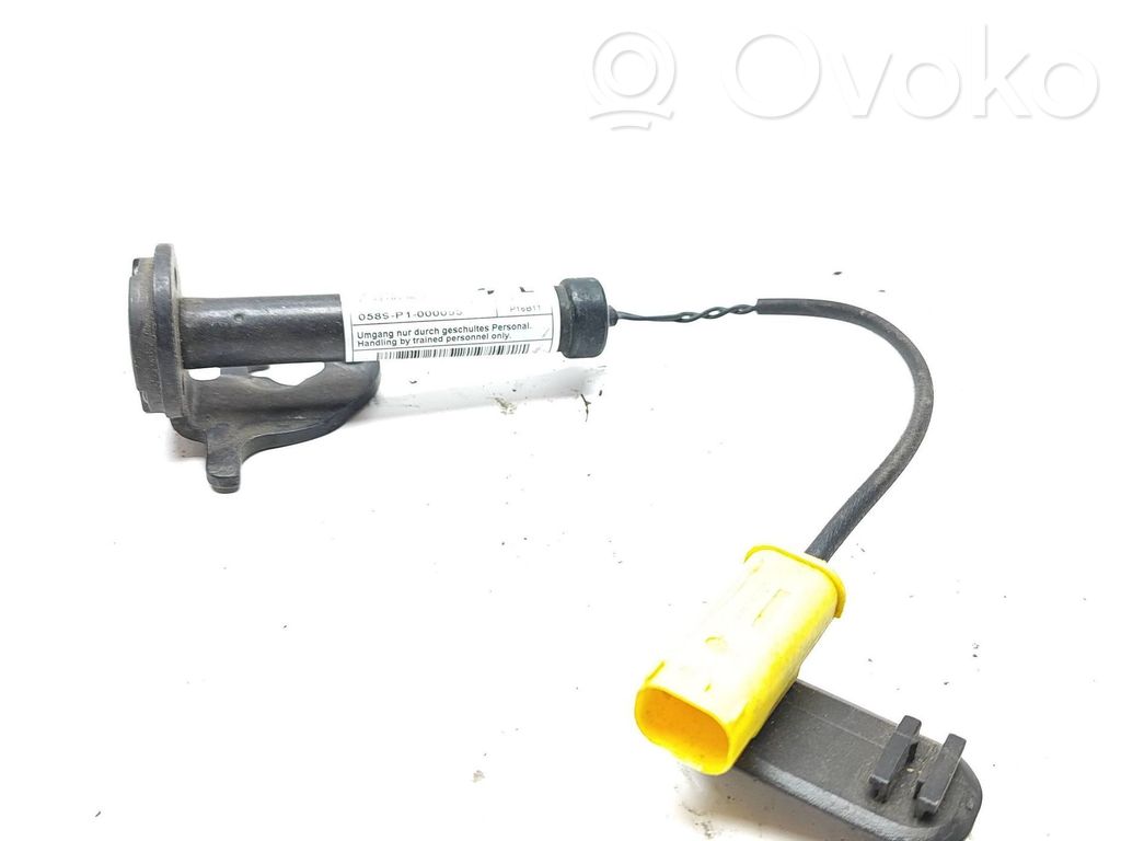 BMW 5 F10 F11 Poduszka powietrzna Airbag dla pieszych 