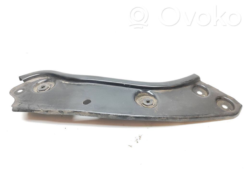 Volkswagen Touran II Radiator support slam panel bracket 