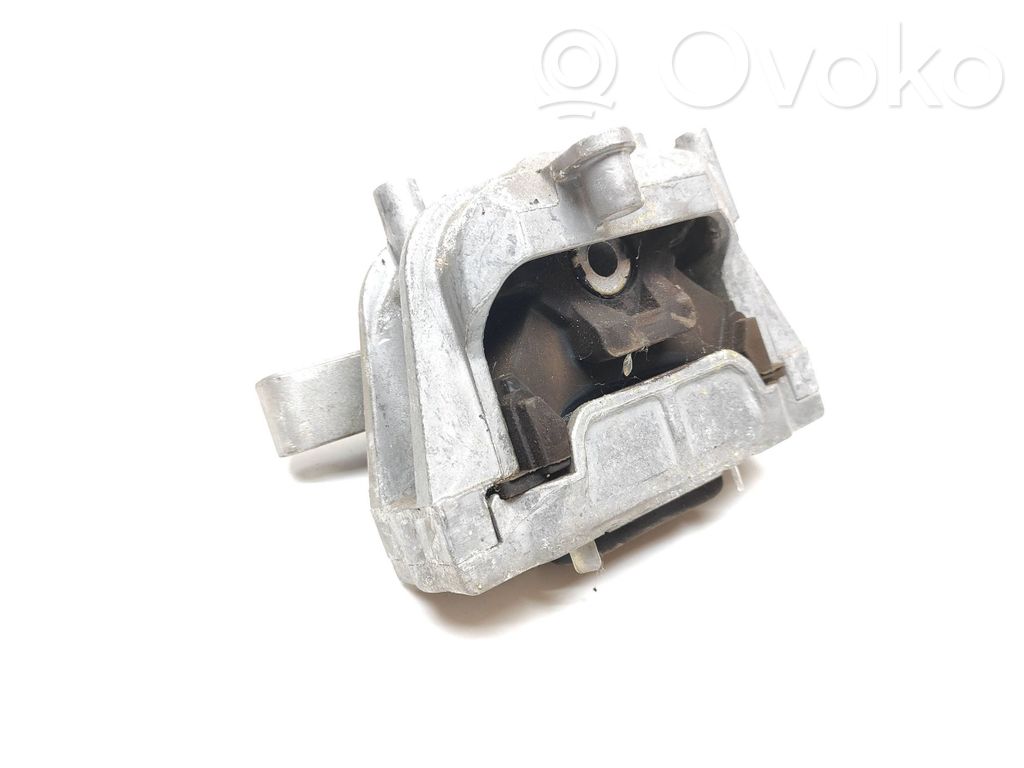 Volkswagen Touran II Engine mount bracket 