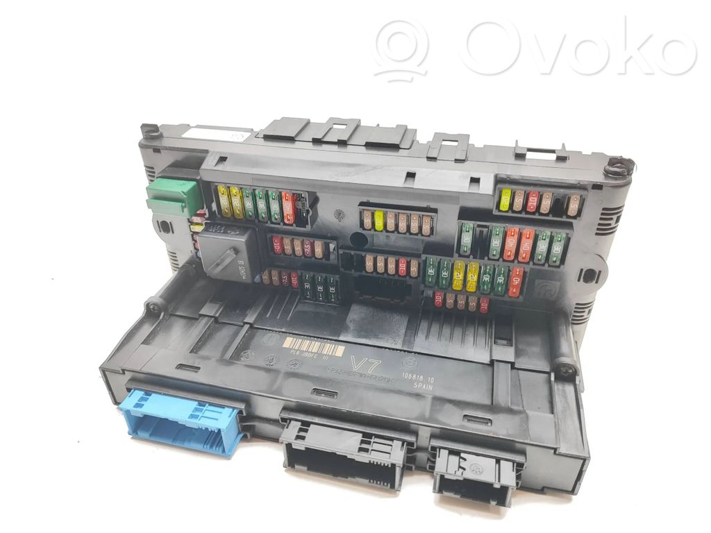 BMW 5 F10 F11 Juego de caja de fusibles 