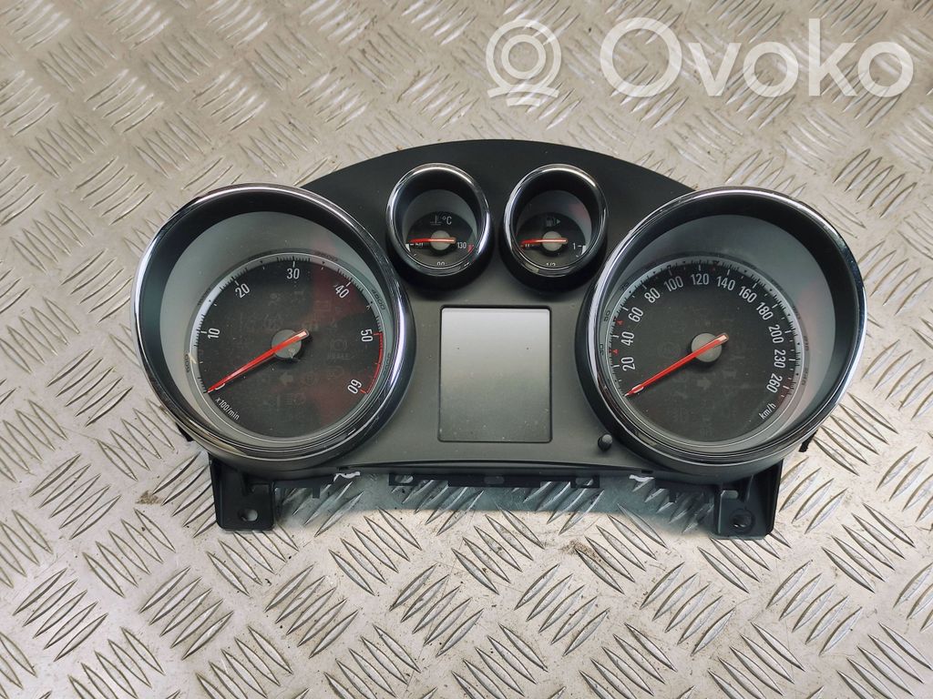 Opel Zafira C Speedometer (instrument cluster) 