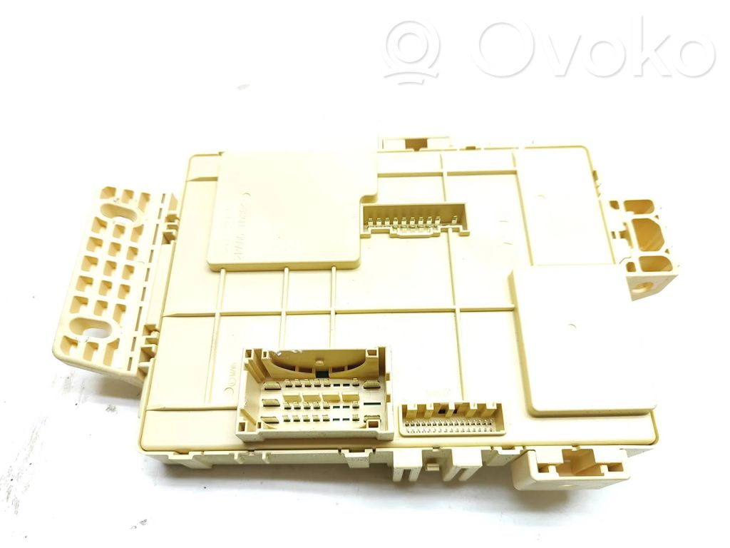 KIA Ceed Fuse module 