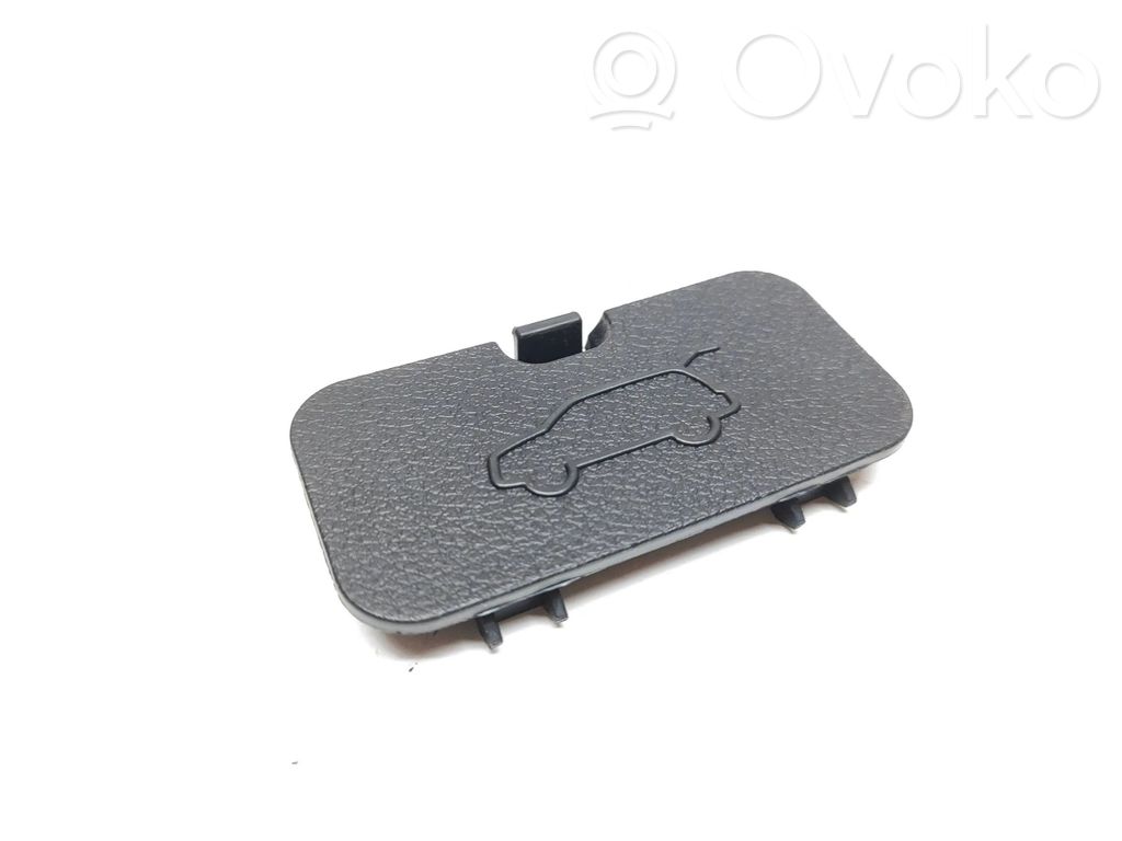 KIA Sorento Trunk/boot trim cover 