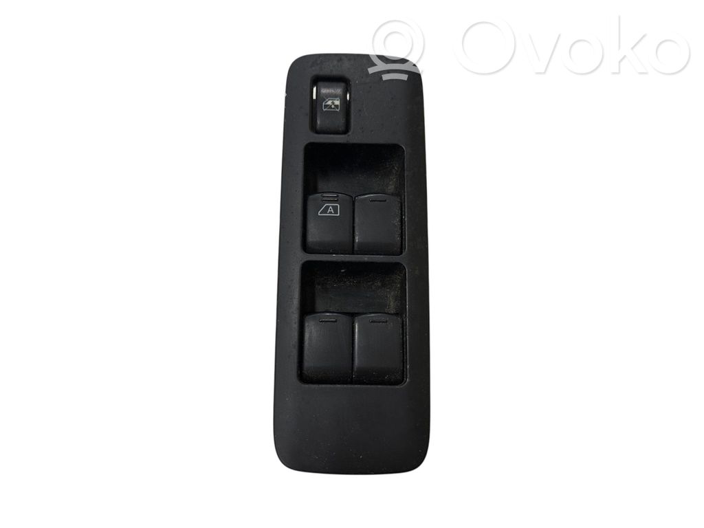 Nissan Qashqai Electric window control switch 