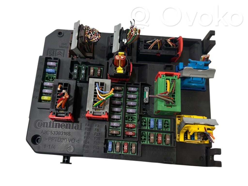 Citroen C4 II Fuse module 