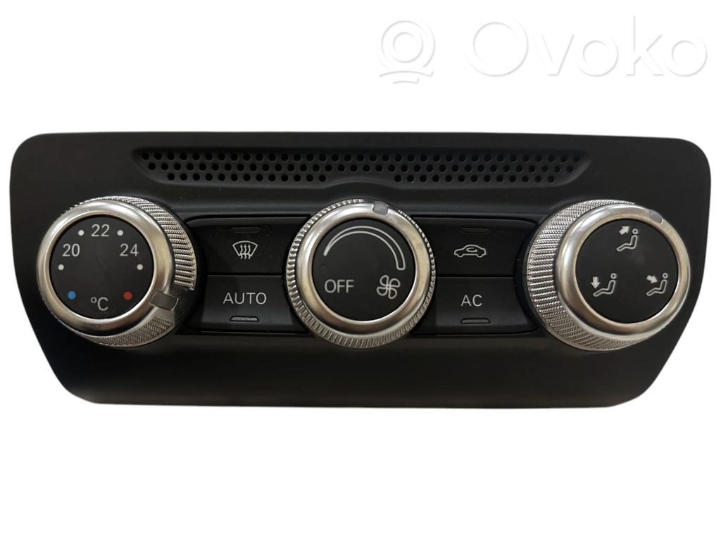 Audi A1 Climate control unit 