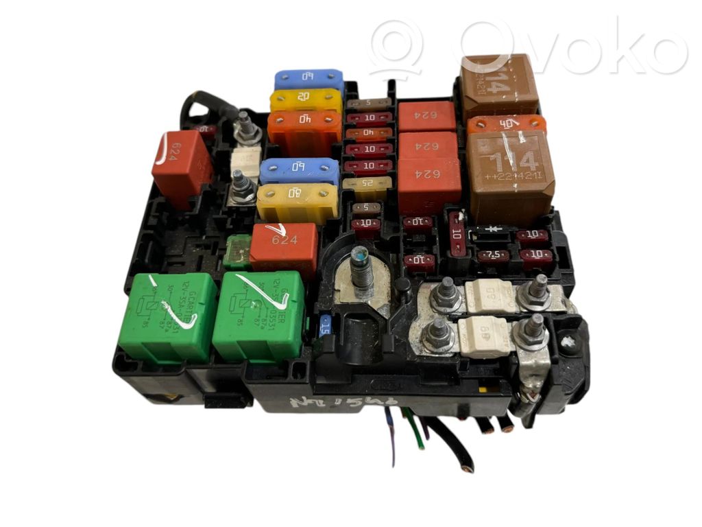 Citroen DS3 Fuse module 