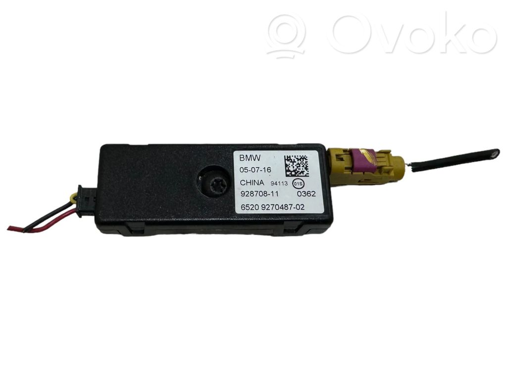 BMW X5 F15 Aerial antenna amplifier 
