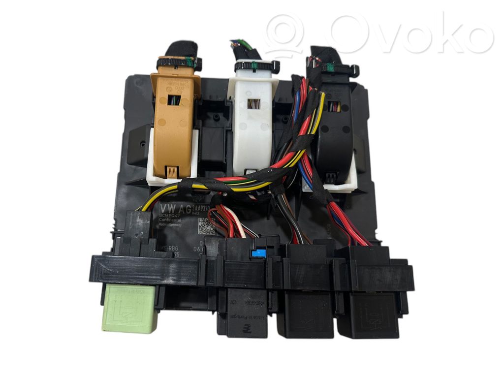 Volkswagen PASSAT B7 Module confort 