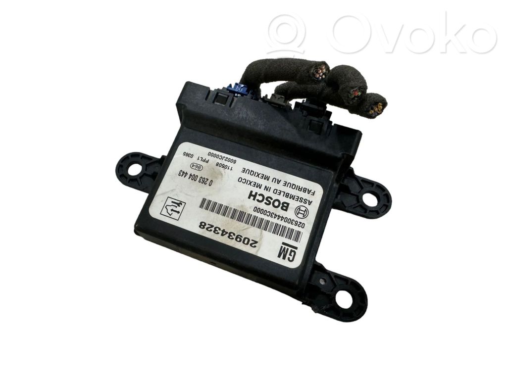 Opel Insignia A Door control unit/module 